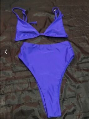 Gigi C High-Cut Bikini Set XS